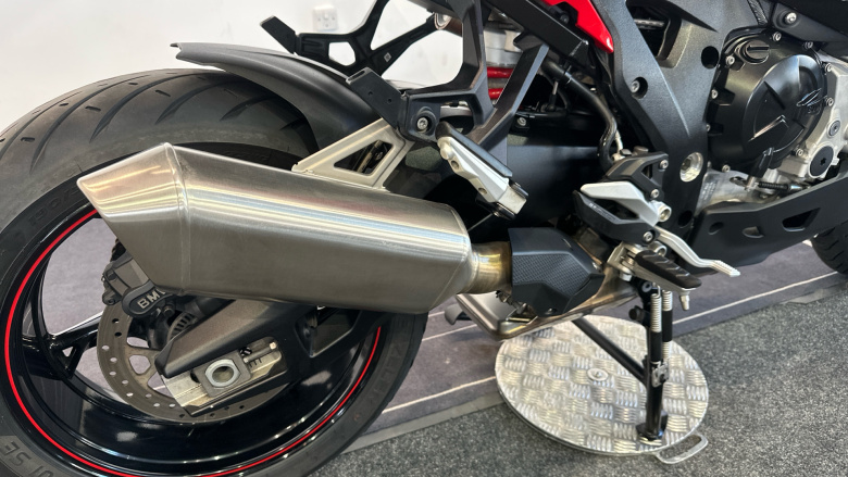 BMW S1000XR (24MY)